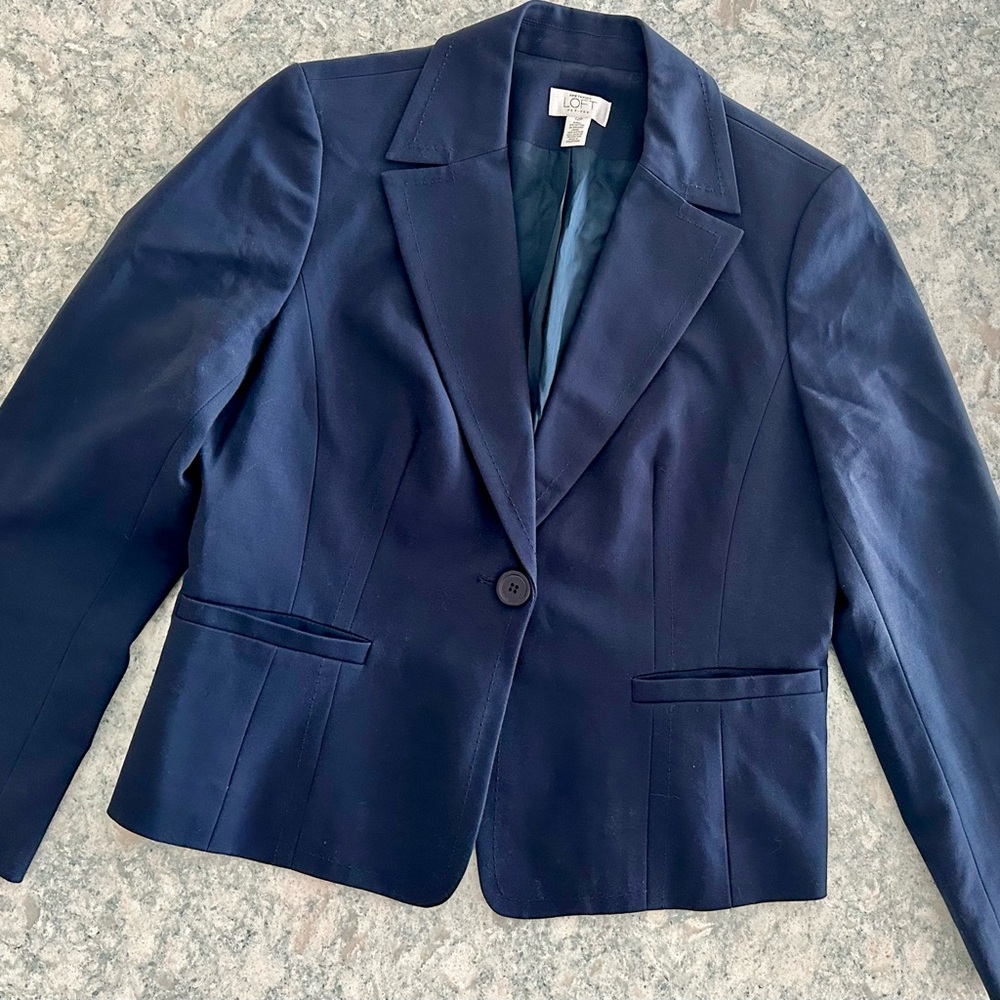 Ann Taylor Size 12P Navy Blue Blazer